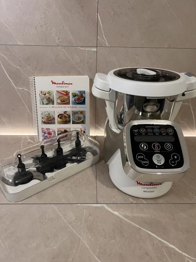 Robot cuiseur multifonction   Moulinex Companion HF800   garantie 12 mois