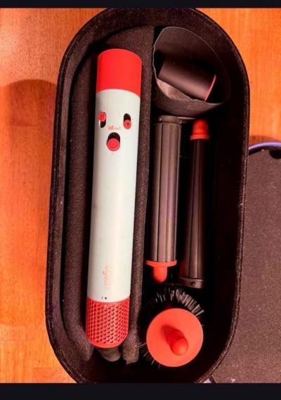 dyson airwrap id lisse   wavy , bleu ciel et orange