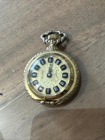 Ancien pendentif belle petite Montre � gousset en argent bijou vintage 2665