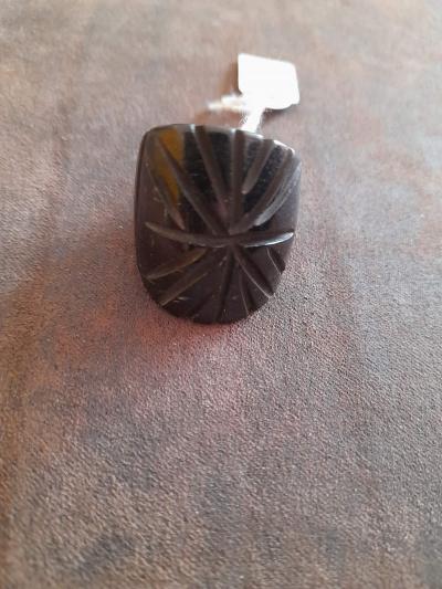 Bague Fantaisie style ethnique   Bague en Bois Vernis , Motif  grav�s