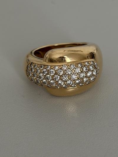 7603   Importante Bague CHAUMET Or Jaune Diamants