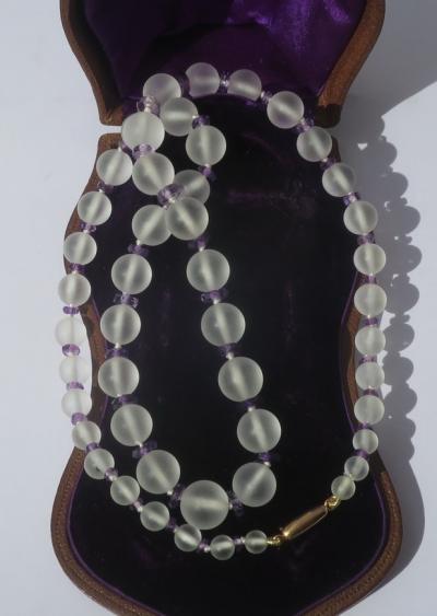 Collier boules cristal de roche et am�thyste facett�e   Fermoir or 18k Art D�co