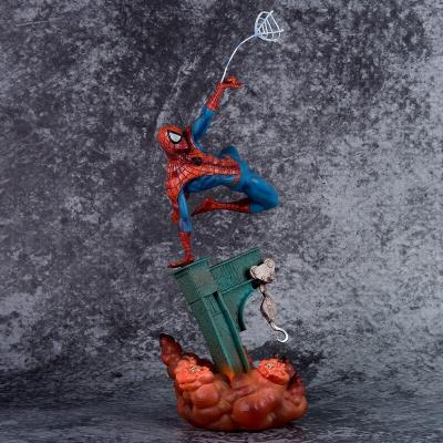 Figurine Spiderman Marvel PVC 31 cm con Base Statue in Azione