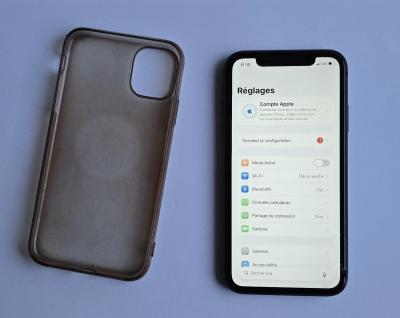 iPhone 11 A2221   Pas de compte icloud - Icloud Off