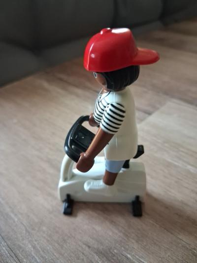 Playmobil Femme Velo D'appartement   Salle de Sport (140)