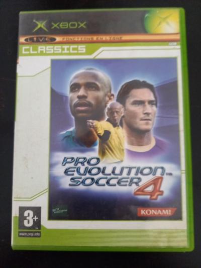 PRO EVOLUTION SOCCER (PES) 4 XBOX CLASSICS PAL FR OCCASION