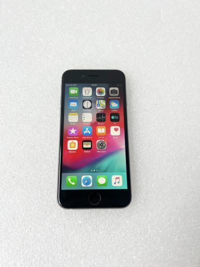 Apple iPhone 6 - 6S 32Go D�bloqu�   Batterie  83%   Tr�s Bon �tat   Chargeur