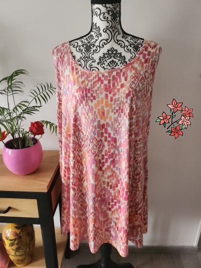 Robe Only M taille 48 neuf avec �tiquettes valeur 90
