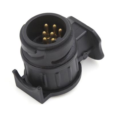 Adaptateur caravane �lectrique prise remorque Euro 13 broches � 7 broches