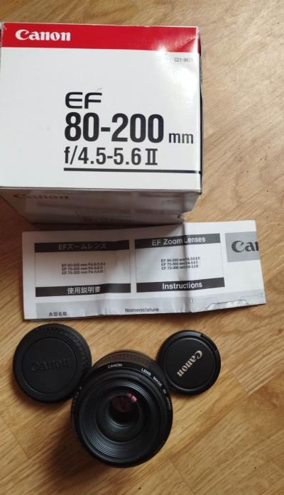 Objectif zoom Canon EF 80 200mm F4.5 5.6 II excellent �tat avec bouchons LIKENEW