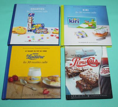 Lot x 4 mini livres cuisine recettes La laiti�re, Pepsi Cola, Smarties, Kiri