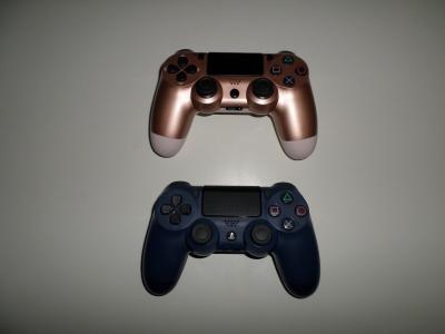 Lot de 2 Manettes Playstation 4   PS4
