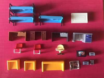 LOT PLAYMOBIL MEUBLES - MAISON TRADITIONNELLE - BELLE �POQUE -MODERNE    D2
