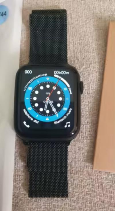Nouvelle connect�e �cran HD charge sans fil, appels Bluetooth, NFC, GPs   Ios