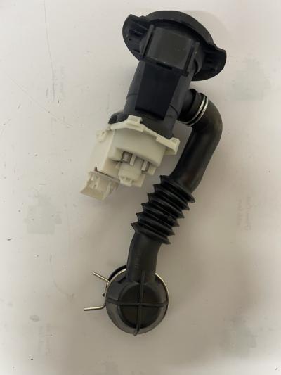 POMPE � VIDANGE   DURITE POUR LAVE LINGE TOP INDESIT BTWA51052FR