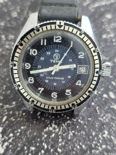 Montre Yema Sous Marine Mecanique Rare 1020