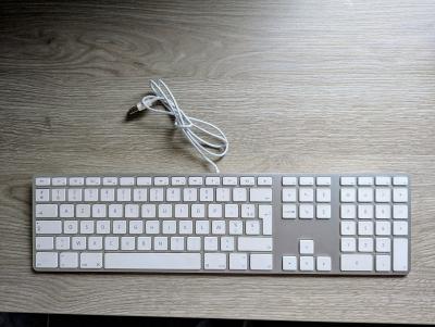 Apple Clavier A1243 USB Filaire  en Aluminium