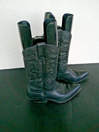 SANTIAGS PAIRE DE BOTTES EN CUIR NOIR SANCHO BOOTS POINTURE 41