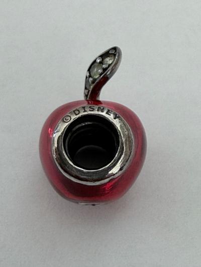 Pandora Disney Snow White's Red Apple Charm 791572EN73