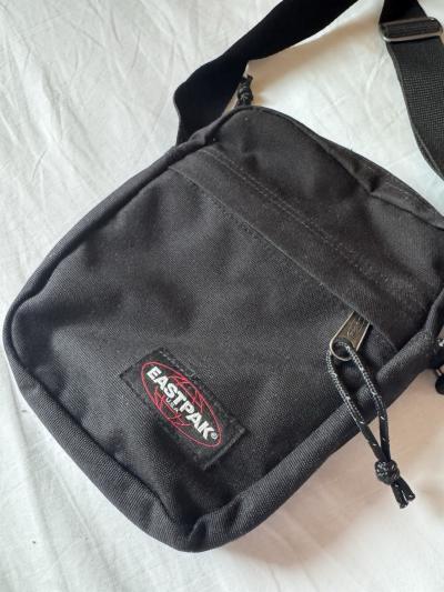 Eastpack The One Sac Bandouli�re   Noir