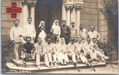 MILITARIA 1914 1918   CARTE PHOTO   hopital europeen