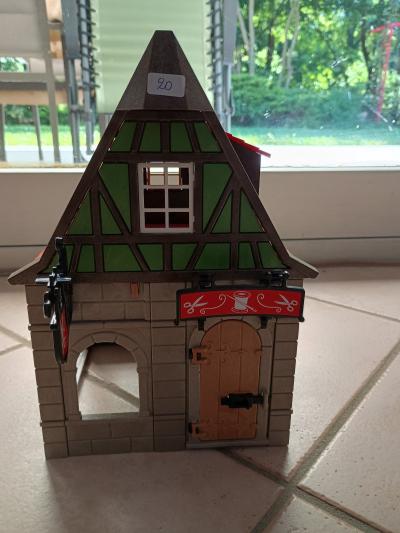 Playmobil moyen age maison couturi�re