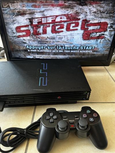Console Ps2 Playstation 2 Fat Sony   C�bles Manette   SCPH 30004 Jeu Fifa Street