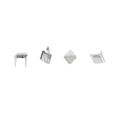 Lot de 100 clous � griffes   Forme losange   6x8mm
