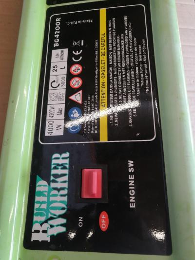 Tableau de commande (ORIGINE) Groupe �l�ctrog�ne BUILD WORKER BG4200R