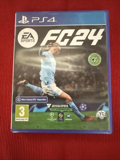 Jeu PS4 FC24 EA Sports Football Complet Tr�s Bon Etat
