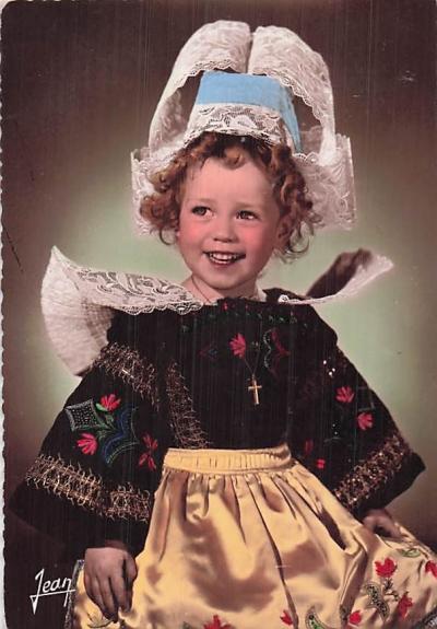 29 ROSPORDEN COSTUME DE ROSPORDEN