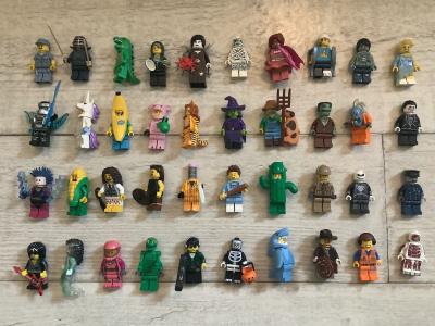 lot de 40 minifigs Lego Series