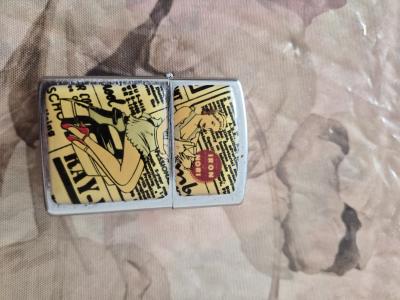 BRIQUET � ESSENCE CHAMP PIN UP