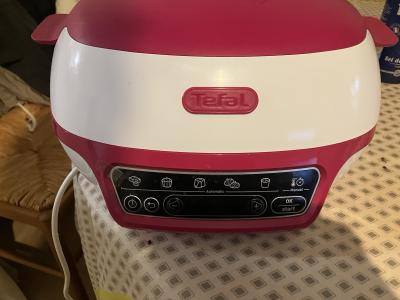 Tefal Cake Factory Machine � G�teaux 1100W   Blanche (KD802112)