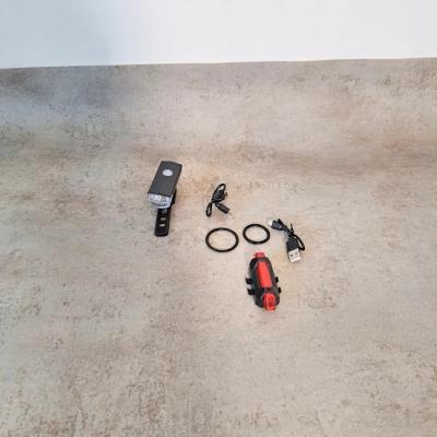 Kit d'�clairage v�lo USB rechargeable   NEUF