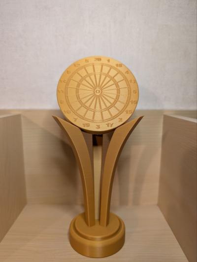 Troph�e de fl�chettes, cible sur socle, impression 3D PLA or