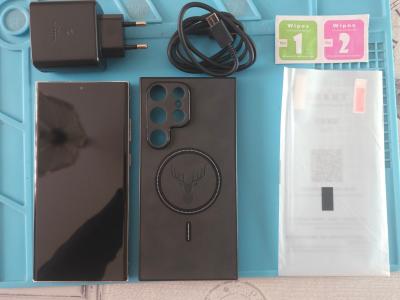 Samsung Galaxy S23 Ultra   256go   blanc (D�verrouill�) (Dual SIM rsim) occasion