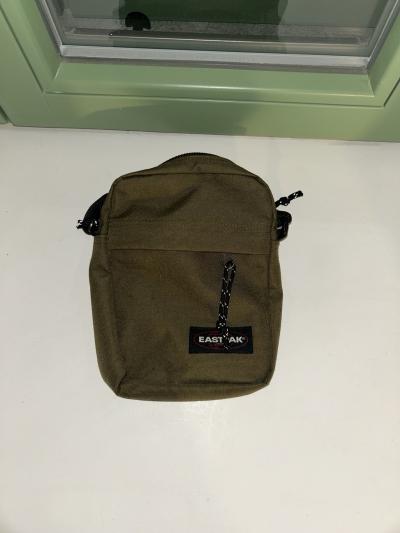 Sac bandouli�re Eastpak The One Kaki
