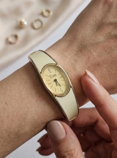MONTRE BIJOUX EUREP SWISS M�CANIQUE 17 RUBIS   PLAQU� OR   VINTAGE 1970