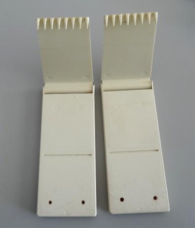 2 GRIFFES DE LISI�RE PLIANTES POUR TOUTES MACHINES � TRICOTER SINGER PHILDAR ...