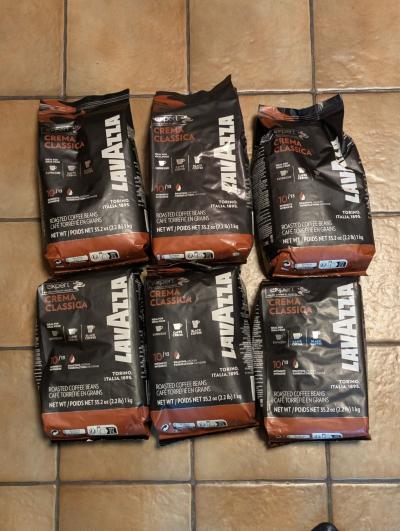 Lot 6 kg Caf� en grain Crema Classica   LAVAZZA   6paquets de 1kg