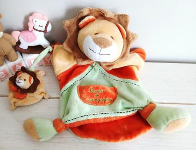 DOUDOU et Compagnie marionnette lion et b�b� vert orange marron