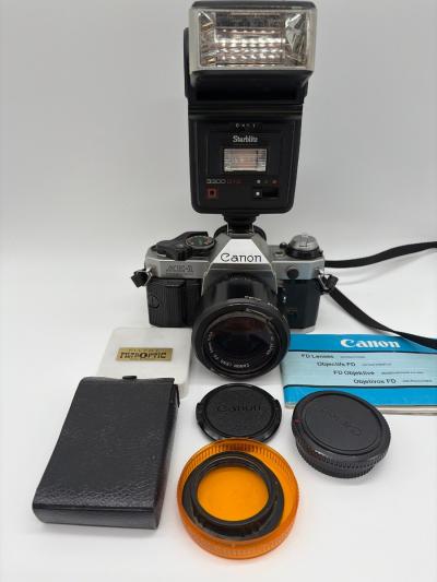 Canon AE 1 Program Reflex 35mm avec Flash et Accessoires   Fonctionne Parfaiteme