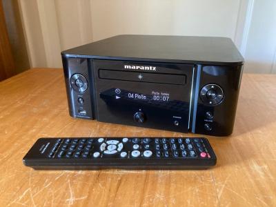 MARANTZ M CR611 Amplificateur Tuner DAB CD AUX BLUETOOTH USB AIRPLAY   Remote