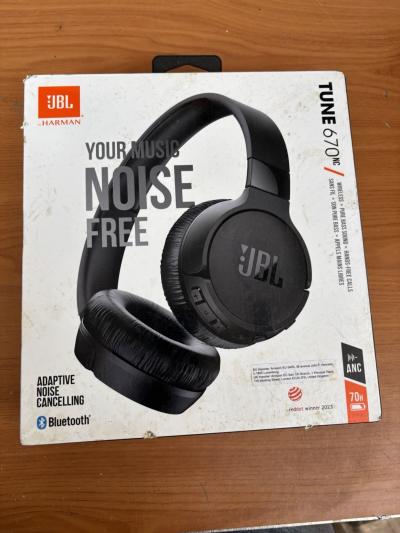 JBL Tune 670NC noir Casque r�ducteur de bruit, Casque Bluetooth, Casque arceau