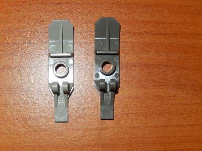 lego   2 raquette � neige  ref 6120  gris fonc� et gris clair