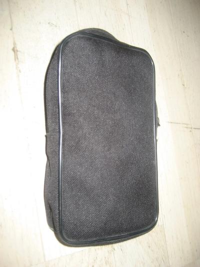sacoche pour ranger alim d ordinateur portable