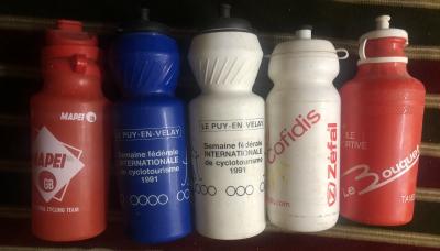 Lot de 5 bidons Velo Cyclisme Mapei Cofidis Le Puy En Velay Cycles Picca Tavel