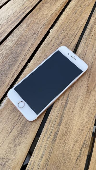 IPhone 7   32 Go   Rose  Parfait �tat