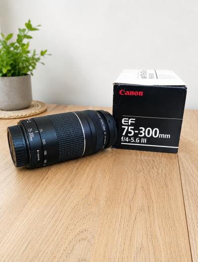 Canon EF 75 300mm f-4 5.6 III   Comme neuf, jamais utilis�